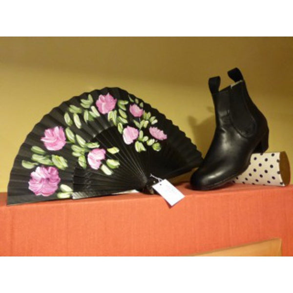 Fan and Artisan Shoes